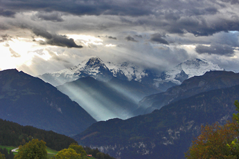 Lichterspiel beim Eiger / Foto: Heinz Rieder