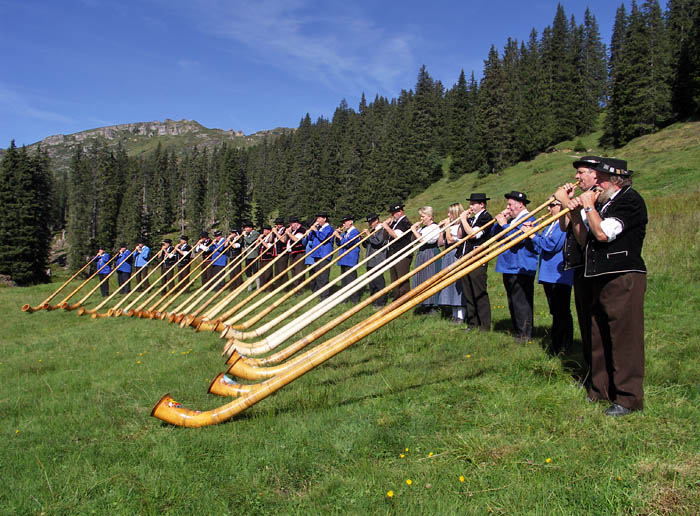 24 Alphornbläser Chüematte, Beatenberg / Foto: Heinz Rieder