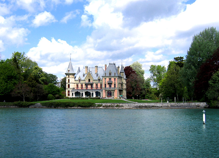 Castle-Restaurant Schadau, Thun / Photo: Heinz Rieder