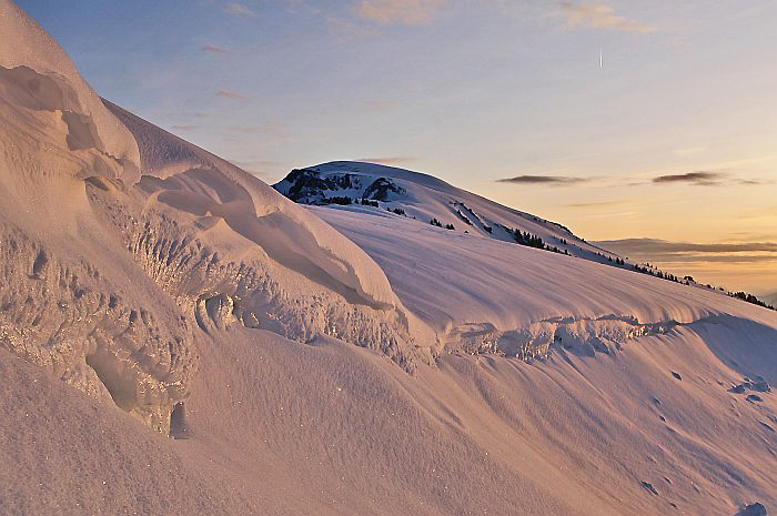 Schneeverwehung mit Eisbildung / Foto: Fritz Bieri