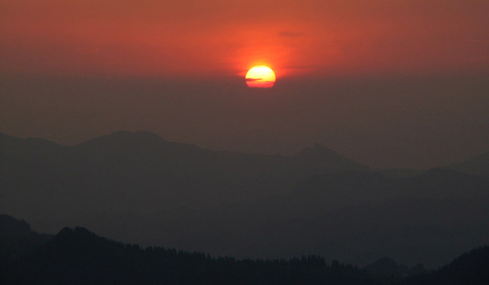 Sonnenaufgang auf Gemmenalp / Foto: Fritz Bieri