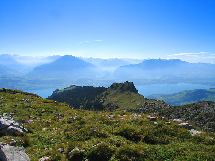 View from the Sigriswiler Rothorn / Photo: Fritz Bieri