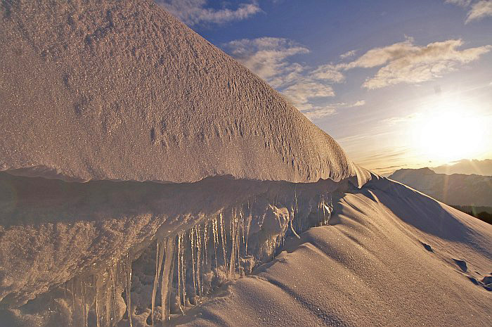 Snow drifts / Photo: Fritz Bieri